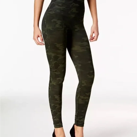 Spanx Seamless Leggings - Picture 2 of 5